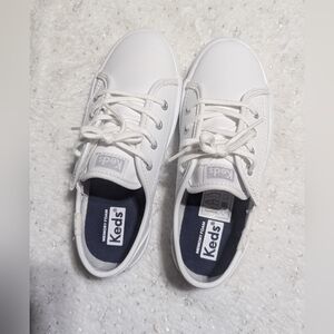 Keds Kickstart Jr White Sneakers Kids Size 11.5 Memory Foam Lace Up Shoes